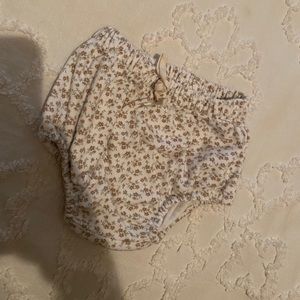 Jamie Kay floral Bummies